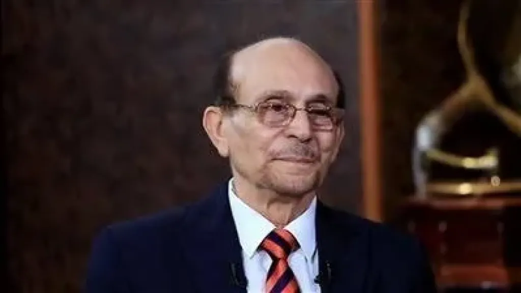 محمد صبحي يعلق على أزمته مع السائق بفيديو: ”كان قاعد بيشرب شاي”