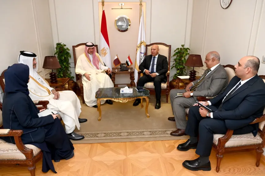 وزير الصناعة والنقل يبحث مع وزير التجارة الخارجية القطري تدشين مشروعات تكاملية مصرية قطرية