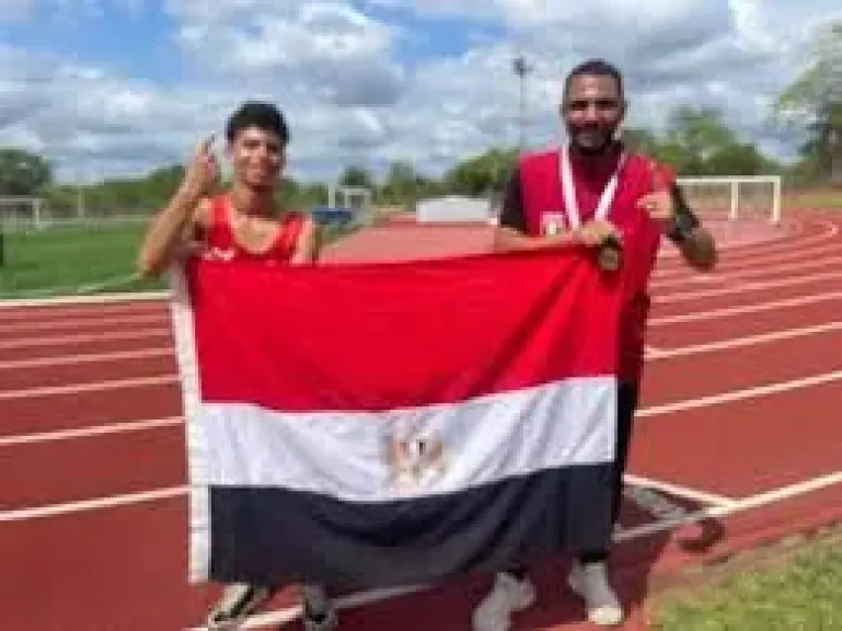 طالب من مدرسة الفيوم الرياضية يفوز بميدالية ذهبية في دورة الألعاب الافريقية