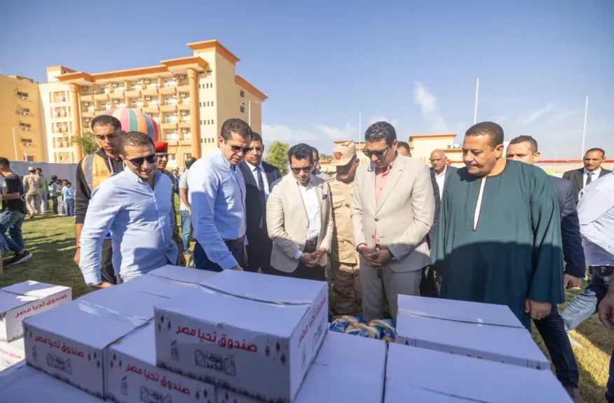 «صندوق تحيا مصر» يطلق «أسبوع الخير» بالأقصر لدعم 10 آلاف أسرة| صور