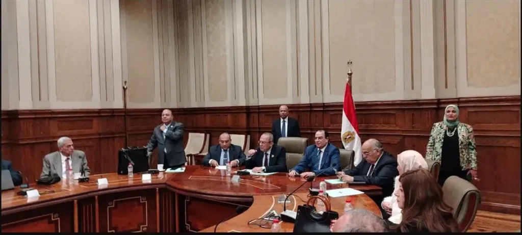 صحة الشيوخ تناقش إنشاء مستشفي عام جديدة بمنطقة الطروات