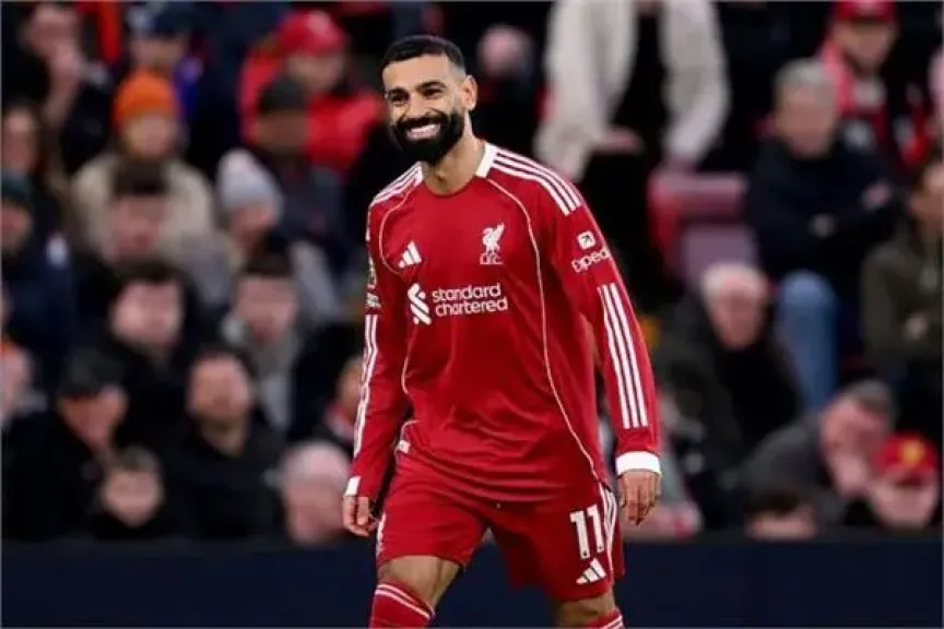 محمد صلاح يحتفي برقمه الجديد في الدوري الإنجليزي بهذه الطريقة