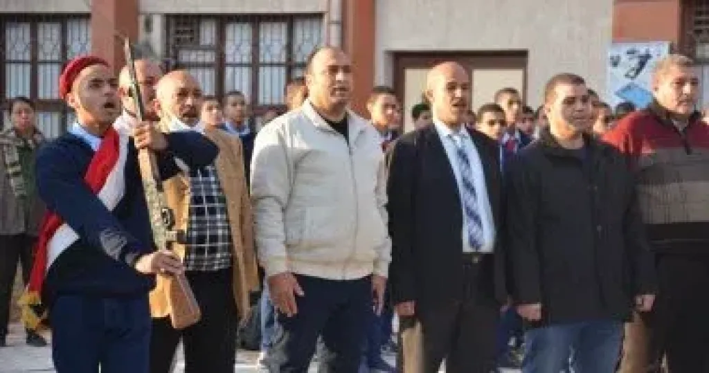 رئيس مياه الجيزة يتفقد المدرسة الثانوية الفنية لمياه الشرب والصرف الصحى