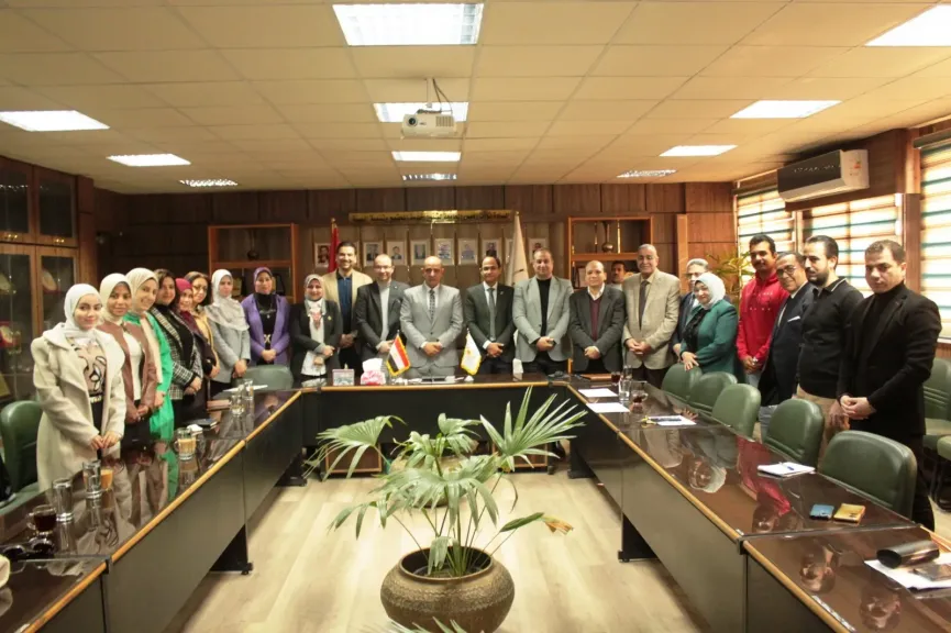 جامعة أسيوط تنظم ورشة تدريبية حول «إجراءات المتابعة الميدانية للممارسات البيئية