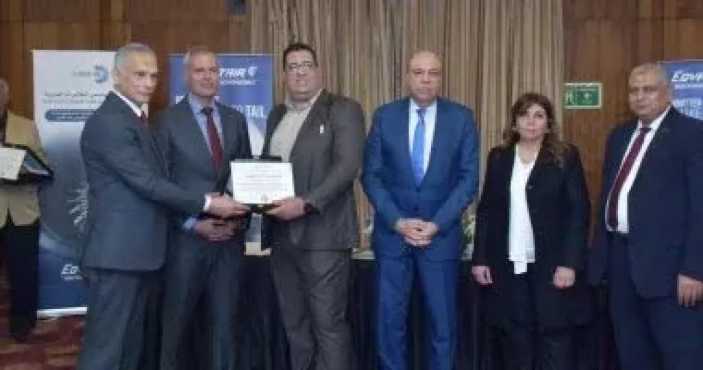 تكريم مهندسي مصر للطيران لجهودهم في تحديث أسطول طائرات إيرباص A320