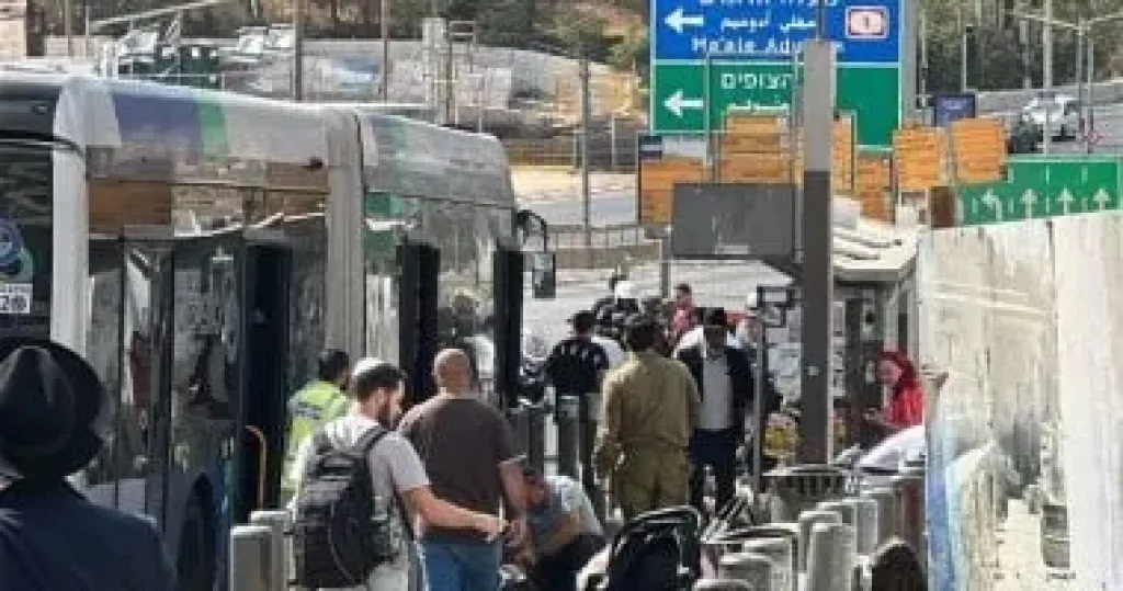 إصابة شاب فلسطينى برصاص الاحتلال الإسرائيلى شمال القدس المحتلة