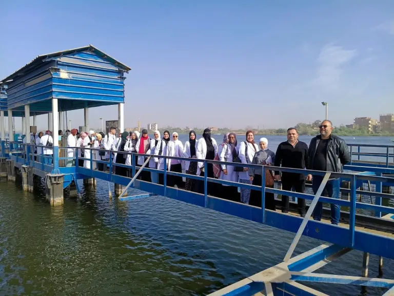 رئيس مياه الشرب بالجيزة يتفقد المركز الطبي لرعاية العاملين