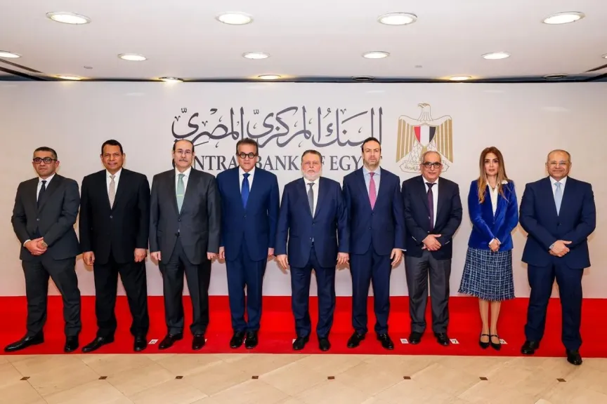 محافظ البنك المركزي ونائب رئيس الوزراء يشهدان تجديد بروتوكول التعاون مع صندوق مواجهة الطوارئ الطبية والأمراض الوراثية