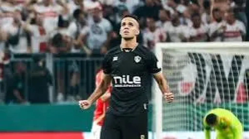 ناصر منسى يفاضل بين المحلة والبنك الأهلى للرحيل عن الزمالك