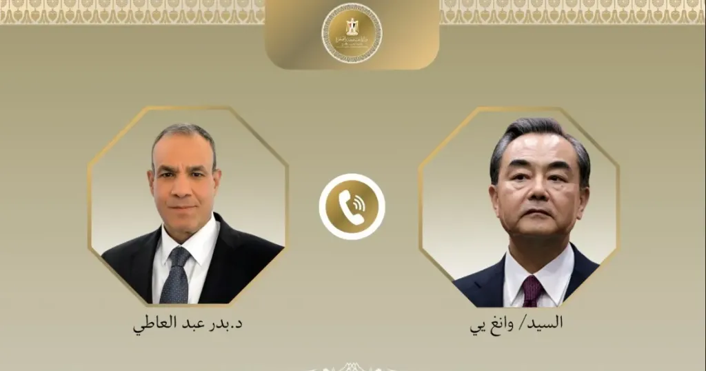 اتصال هاتفي بين وزير الخارجية ووزير الخارجية الصيني