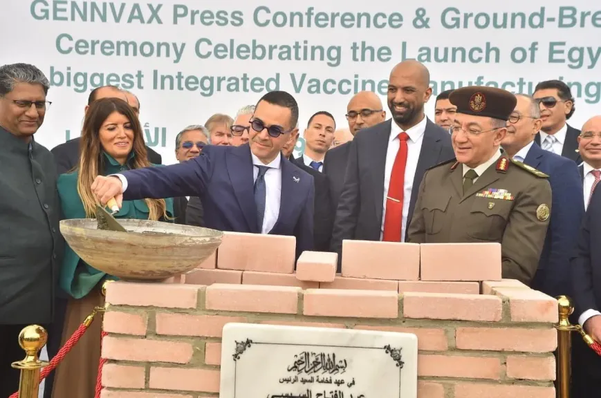وزير الاستثمار يشارك في وضع حجر الأساس لـ «جينفاكس إيجيبت» للصناعات الدوائية|صور