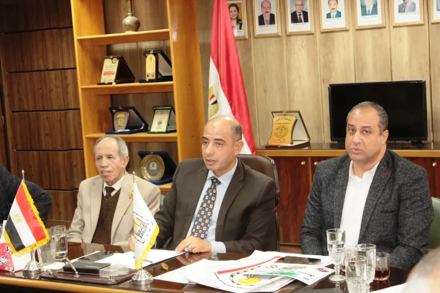 جامعة أسيوط تتبنى توجه الدولة لمكافحة التدخين داخل الجامعات وتحقيق «جيل بلا تبغ