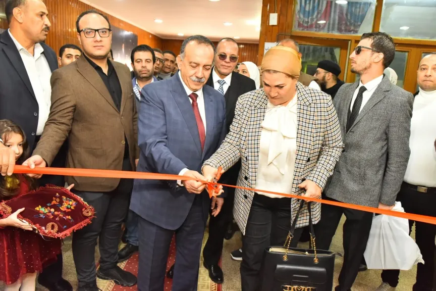 محافظ أسيوط ورئيسة المجلس القومي للطفولة والأمومة يفتتحان مقرًا جديدًا