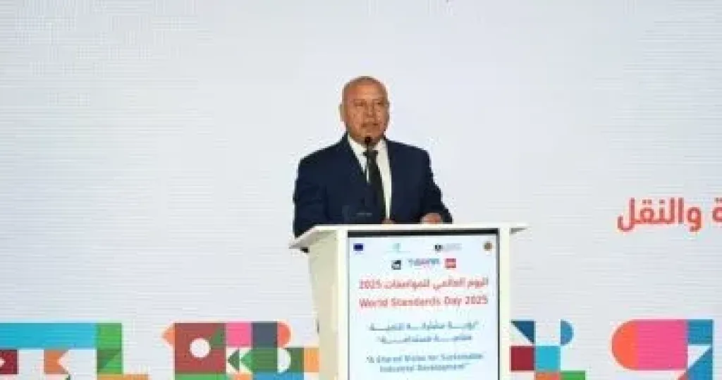 كامل الوزير: تطوير الموانئ يحقق عائدا اقتصاديا مباشرا على المواطن