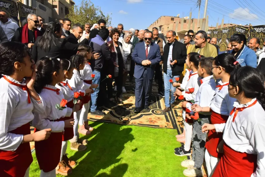 محافظ أسيوط يطلق خطة متكاملة لإنشاء تكتل اقتصادي للثروة الداجنة