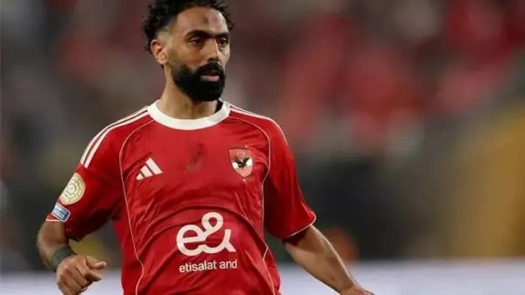 الأهلى يقترب من تجديد عقد الشحات موسما مع خيار التمديد