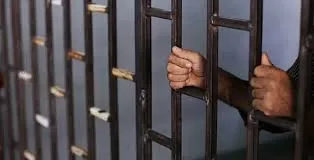 ضبط القائمين على شركة غير مرخصة لإلحاق العمالة بالخارج بالقاهرة