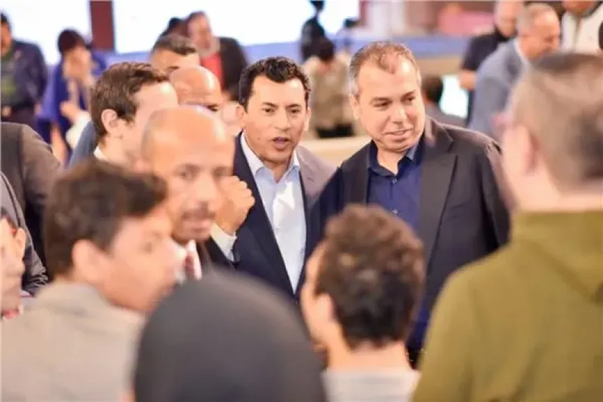 أشرف حلمي يشكر وزير الرياضة بعد إنجاز منتخب تنس الطاولة في الألعاب الإفريقية للشباب