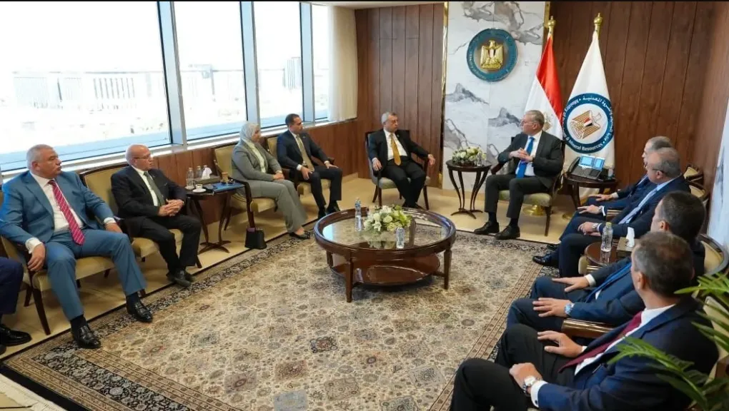 وزير البترول يستقبل هيئة مكتب لجنة الطاقة والبيئة والقوى العاملة بمجلس الشيوخ|صور