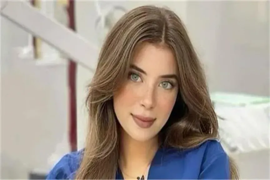 القصة الكاملة لأزمة إيرينا يسري بعد تهنئة مصطفى أبو سريع على طلاقه