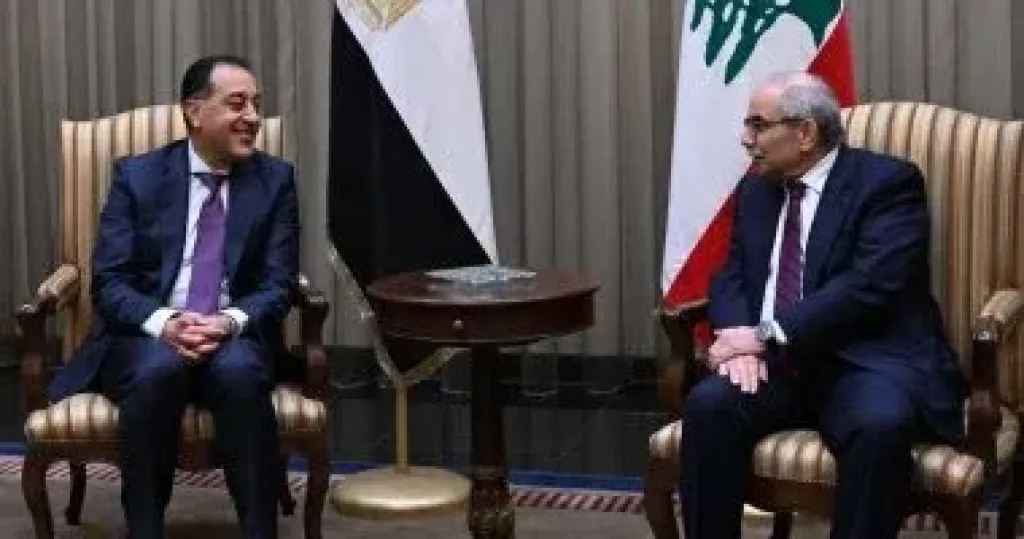 رئيس مجلس وزراء لبنان يستقبل مصطفى مدبولى بمطار رفيق الحريرى الدولى