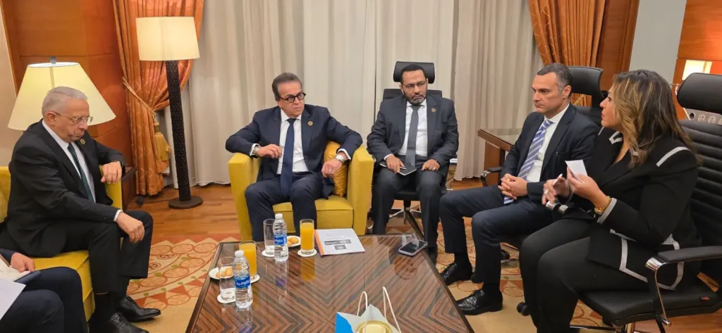 خالد عبدالغفار يلتقي نظيرة التونسي لبحث تعزيز التعاون في القطاع الصحي