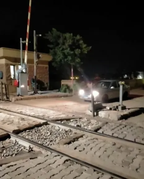 .. محافظ أسيوط يعلن إعادة فتح الكوبري بعد الانتهاء