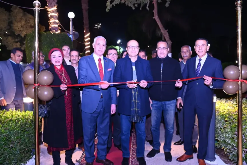 الدكتور المنشاوي يفتتح مسجد نادي جامعة أسيوط بعد تجديد شامل