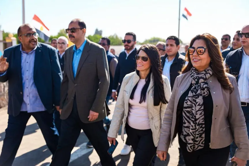 وزيرتا التخطيط والتنمية المحلية ومحافظ سوهاج يفتتحون محطة المعالجة الثلاثية بالهجارسة بتكلفة 240 مليون جنيه