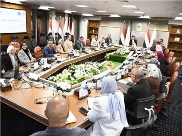 وزير الرياضة يضع اللمسات الأخيرة لمشروع تحويل مراكز الشباب إلى مراكز خدمة مجتمعية