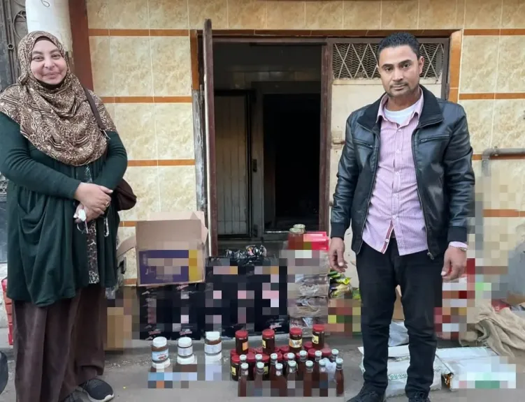 ضبط 3000 عبوة مواد غذائية منتهية الصلاحية بدمنهور