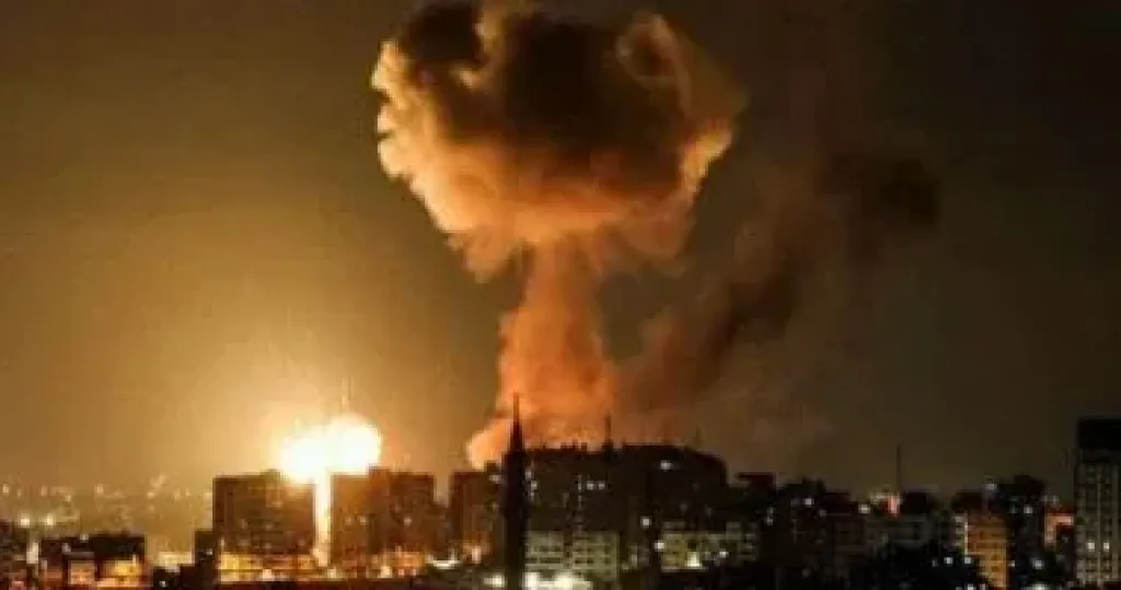 5 شهداء على الأقل جراء قصف مدفعى إسرائيلى لحى التفاح فى مدينة غزة