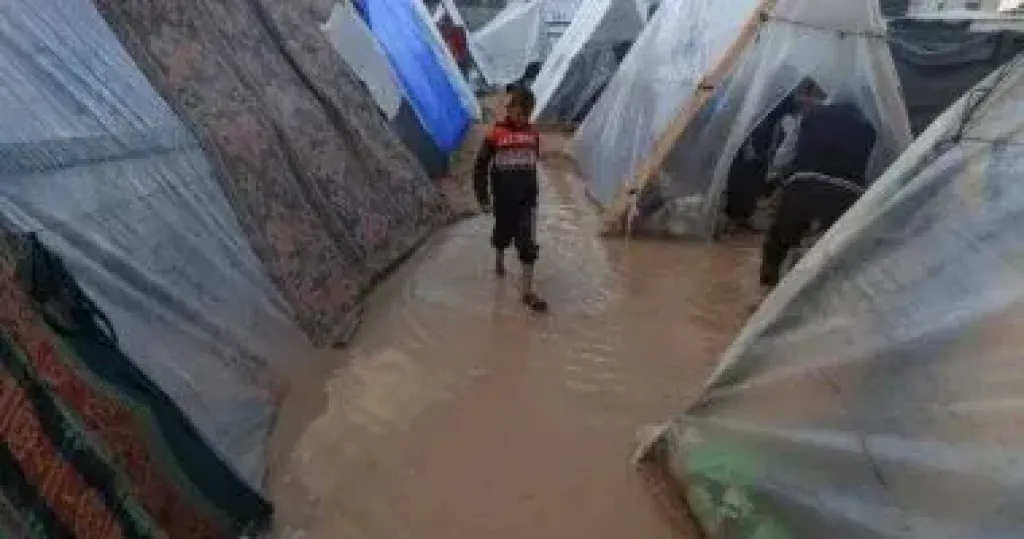 إعلام فلسطيني: ارتفاع عدد ضحايا قصف الاحتلال لحي التفاح في مدينة غزة إلى 5 شهداء