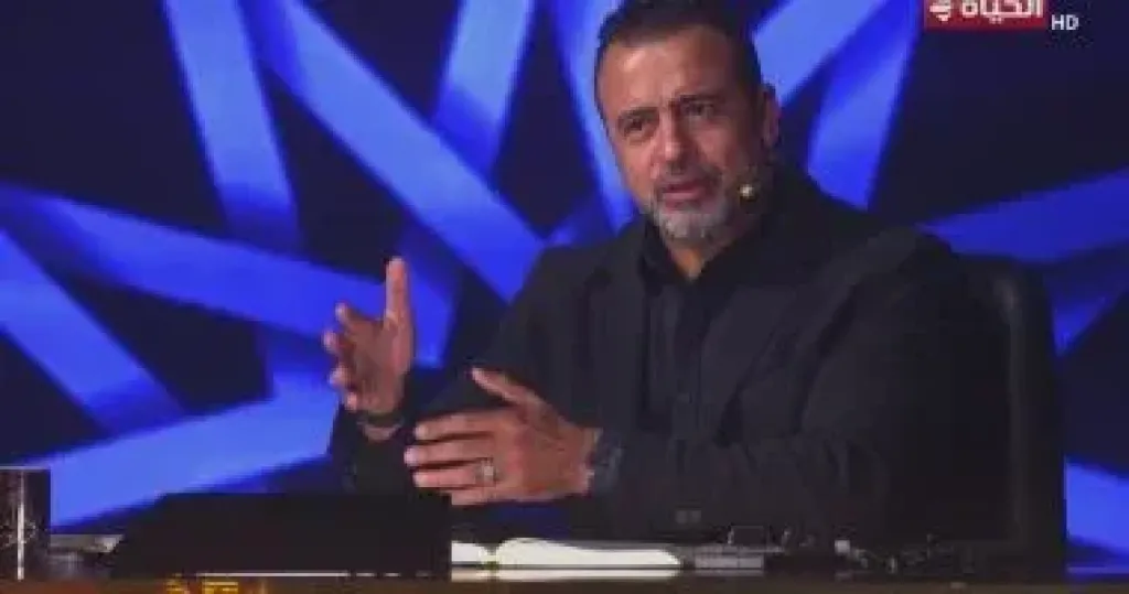 مصطفى حسنى بدولة التلاوة: أحد أسباب تعاسة البشر قلة النوم ليلا