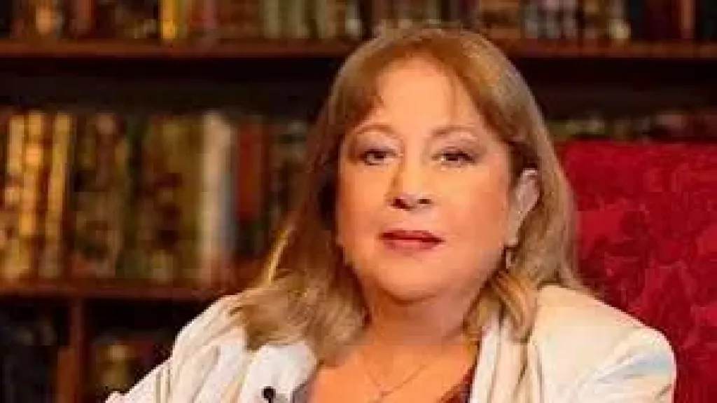 نقابة المهن التمثيلية تنعي الفنانة الراحلة سمية الألفي