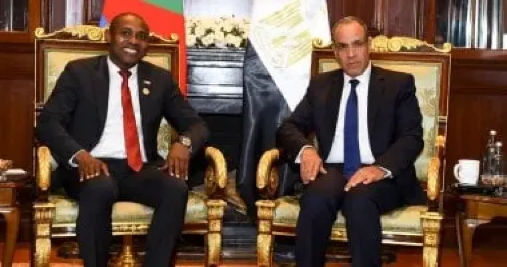 وزير الخارجية بدر عبد العاطى يلتقى وزير خارجية جزر القمر محمد مباى