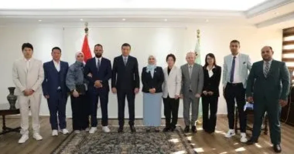 مباحثات مصرية صينية لإنشاء مصنع متطور للمبيدات بتكنولوجيا عالمية