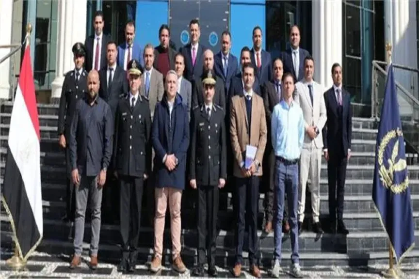 أكاديمية الشرطة تنظم دورة تدريبية حول مكافحة شبكات تهريب المهاجرين