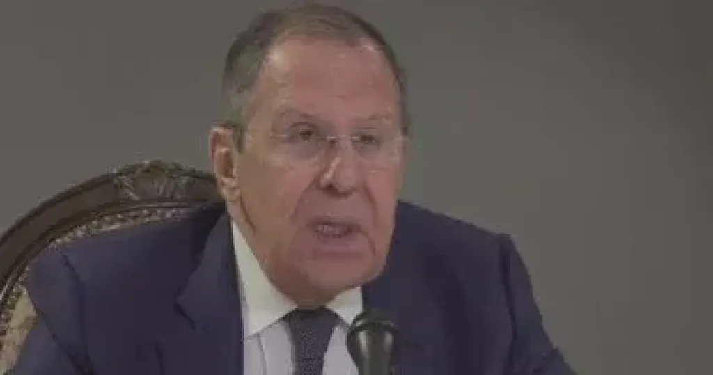 لافروف: روسيا تولي أهمية خاصة لتنمية علاقات الصداقة مع الدول الأفريقية