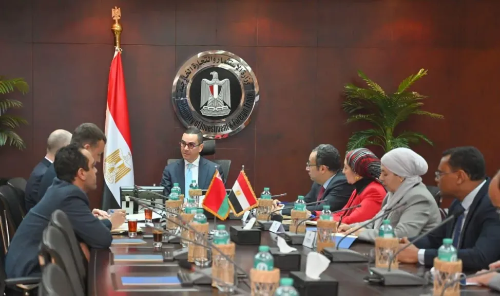 وزير الاستثمار يبحث تعزيز التعاون الاقتصادي بين مصر وبيلاروسيا