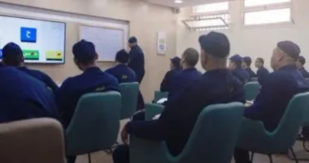 التعليم خلف الأسوار.. مراكز الإصلاح والتأهيل تعيد بناء النزلاء