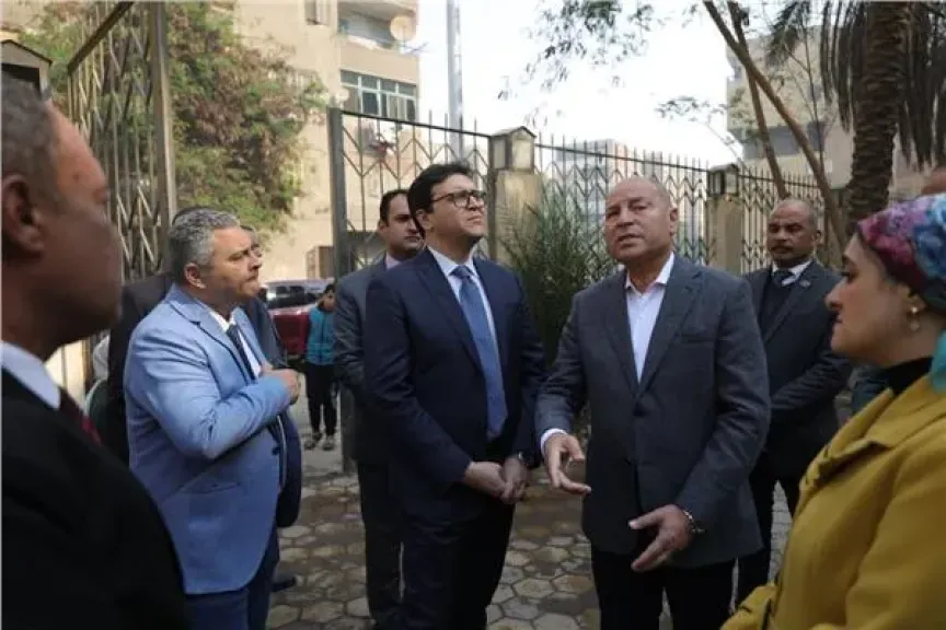 جولة مفاجئة لوزير الثقافة ومحافظ القاهرة بقصر عين حلوان