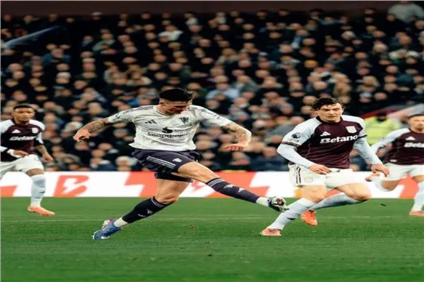 التعادل يحسم الشوط الأول بين مانشستر يونايتد وأستون فيلا