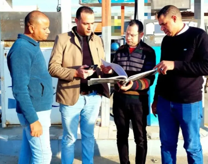 ضبط 3 محطات وقود بالدلنجات لتجميعهم وتصرفهم في 47 ألف لتر مواد بترولية