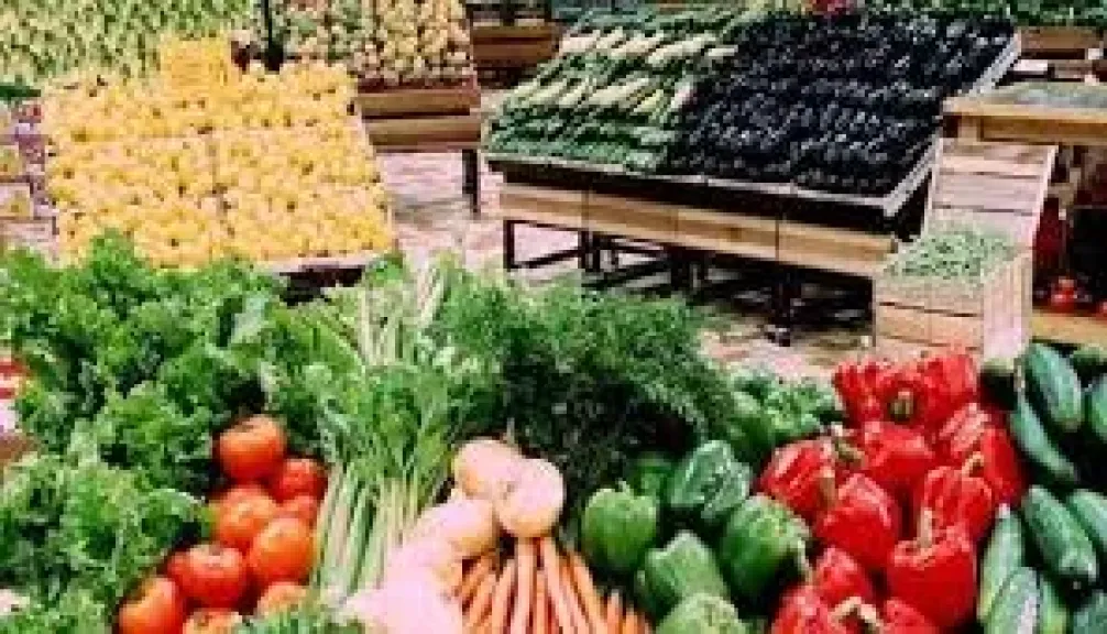 سعر الخضار اليوم، الطماطم تتراجع 2.5 جنيه في سوق العبور