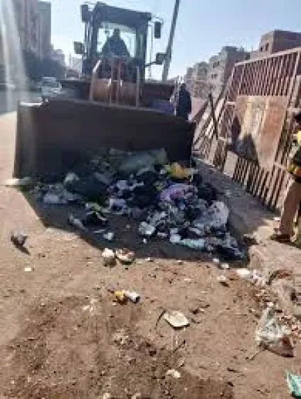 رفع 30 طنًا من مخلفات القمامة بمعابدة أبنوب في أسيوط