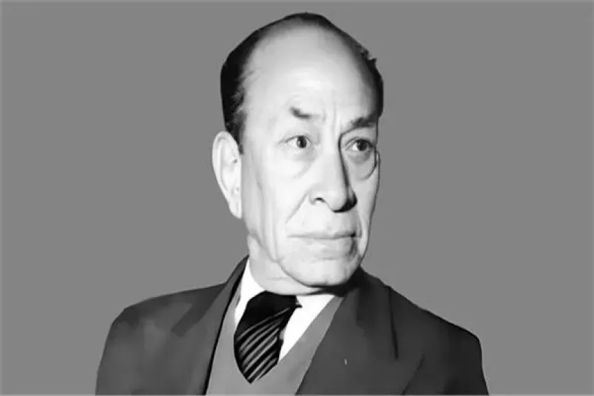 ذكرى رحيل زكى طليمات.. شيخ المسرح العربي