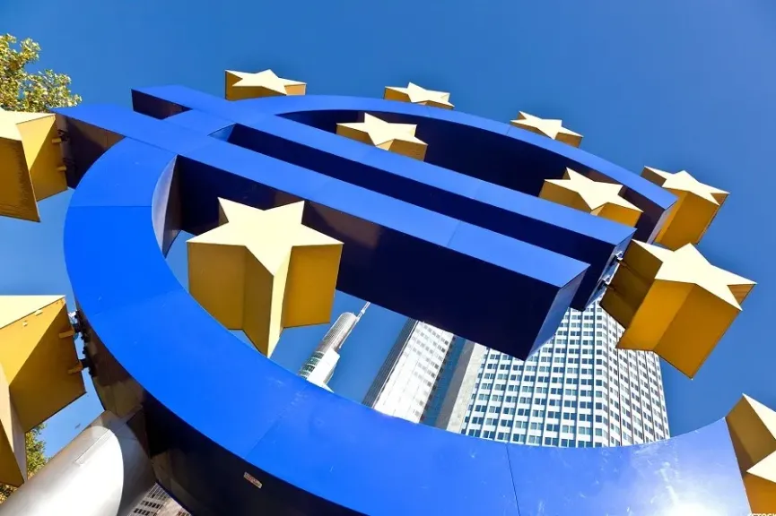 اتفاق أوروبي ـ إسباني يُتيح تمويلاً بـ400 مليون يورو للشركات الصغيرة والمتوسطة