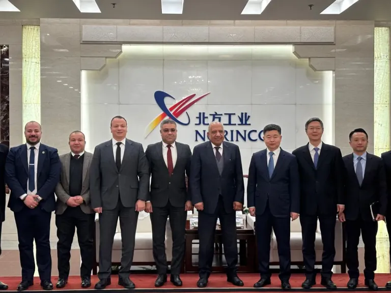 عصمت يستهل زيارته إلى  الصينن بلقاء رئيس مجموعة نورينكو (NORINCO) لبحث أوجه التعاون المشترك