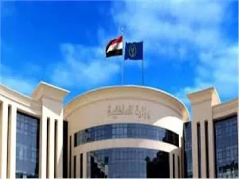 الداخلية تنفي شائعات انتشار متعاطي مخدرات أعلى أحد الكباري بأسيوط